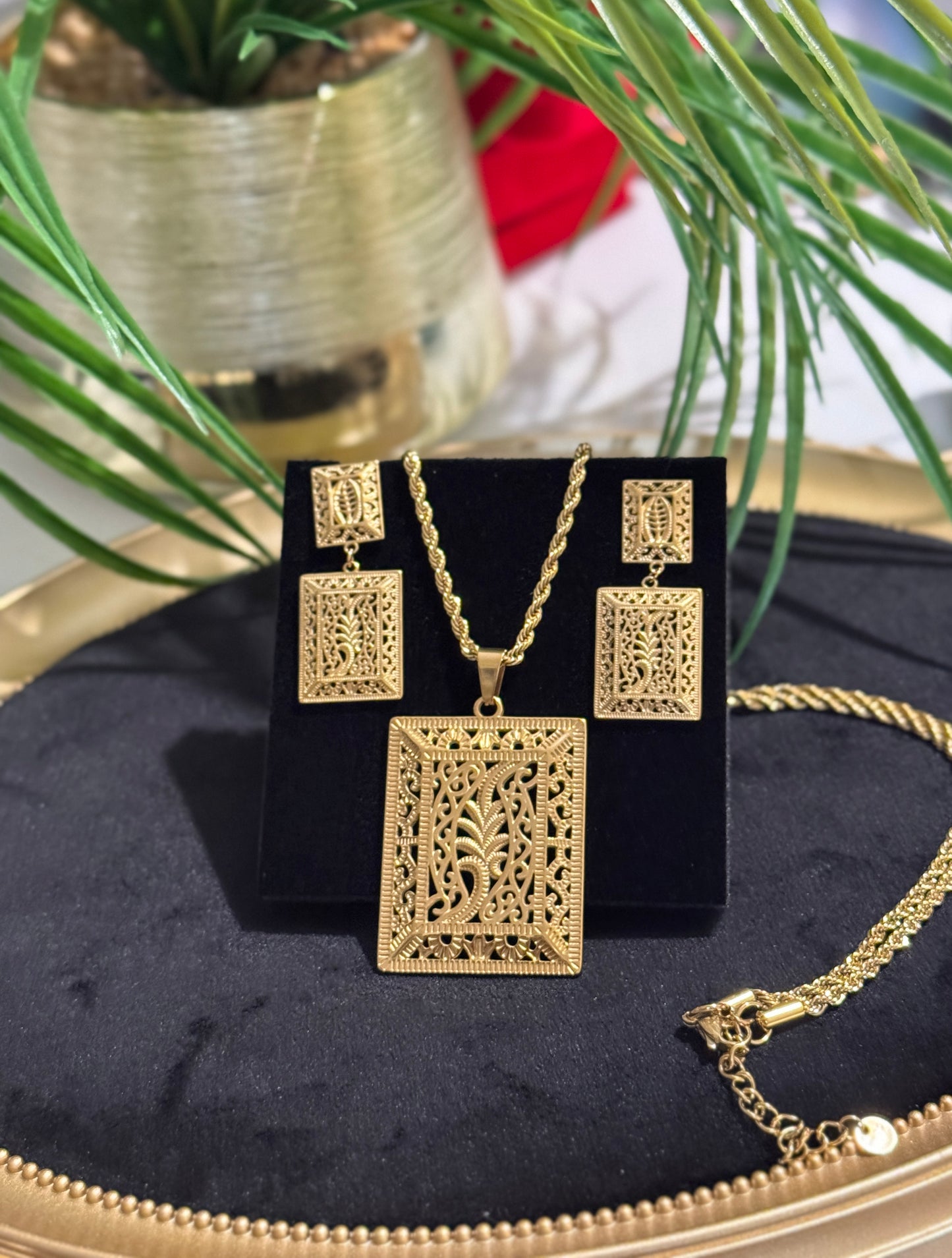 Ensemble Moshaf model comme l’or