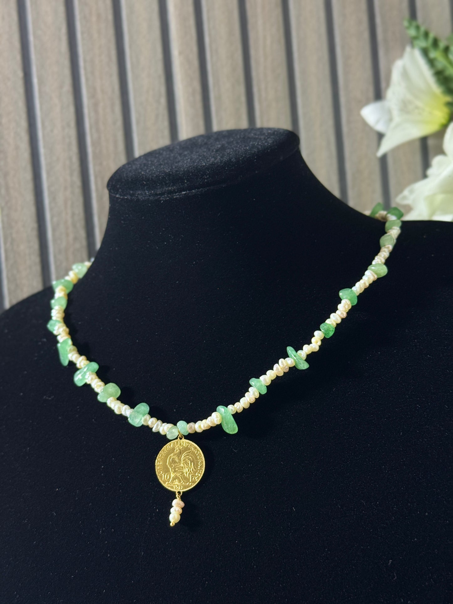 Collier Joher Hor جوهر الحر