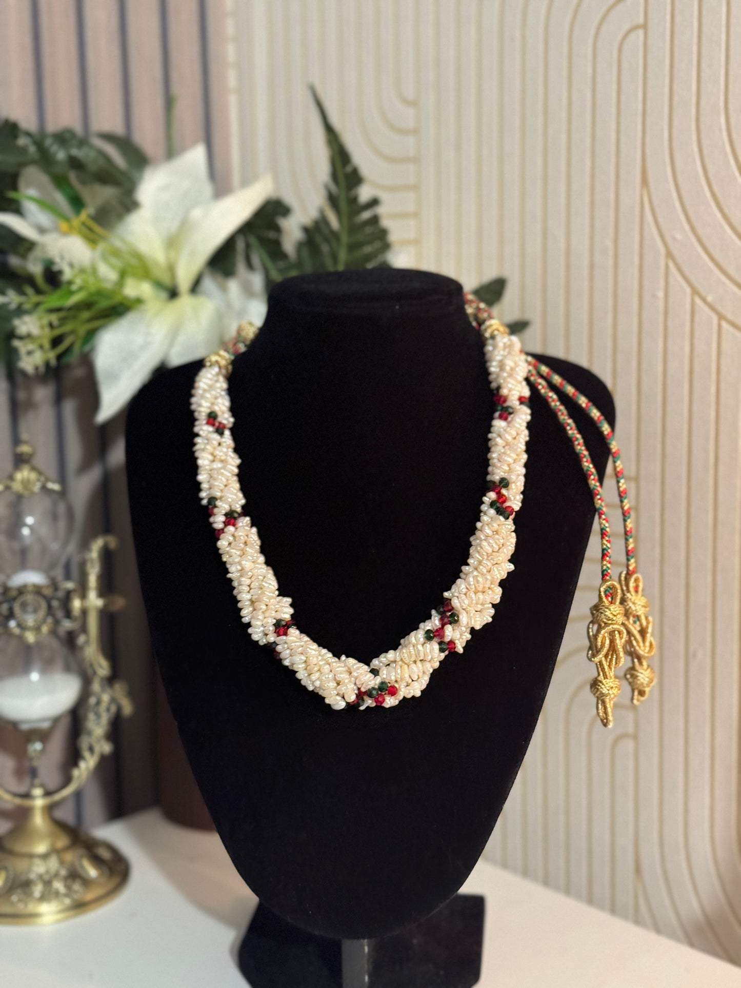 Collier joher avec 6 fil