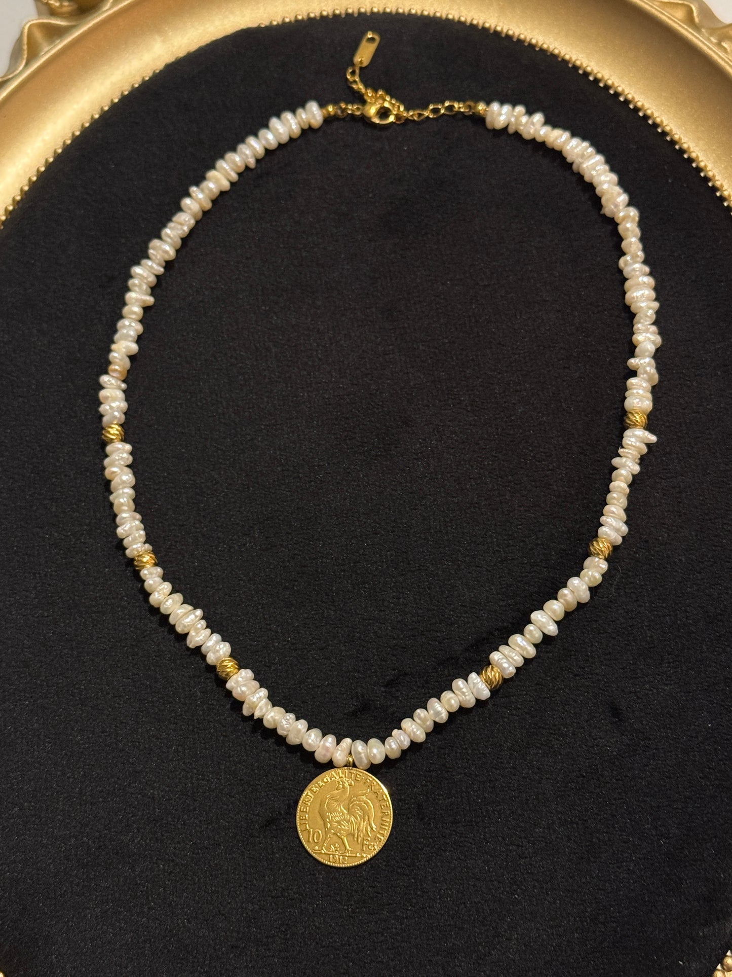 Collier Perles Naturelles & Louisa Dorée