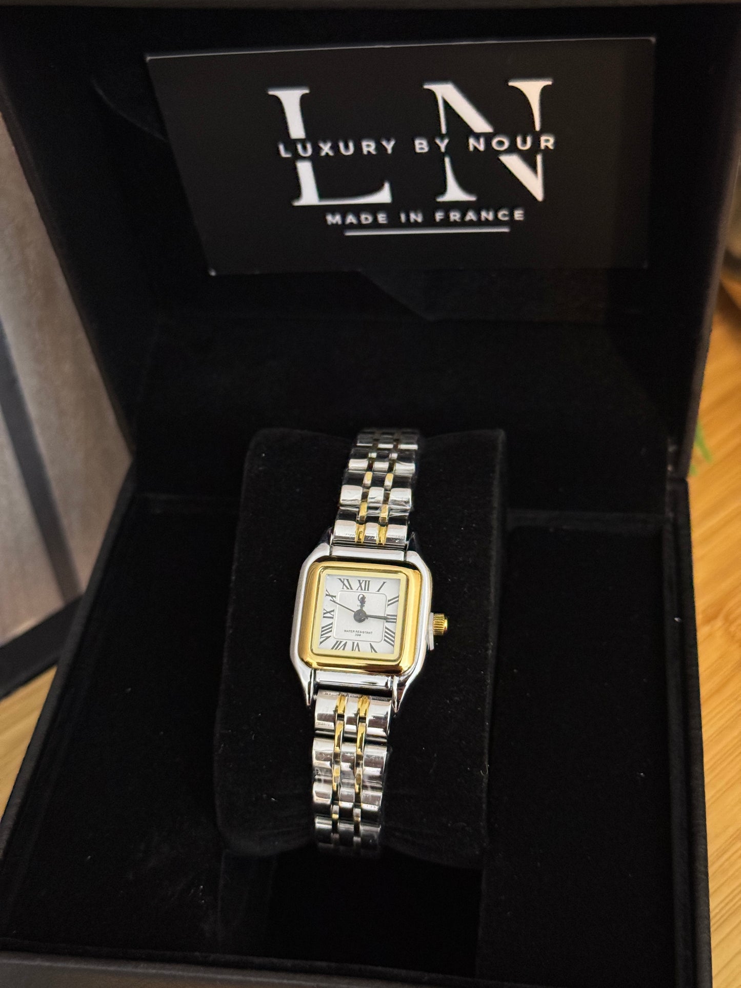Montre ikra