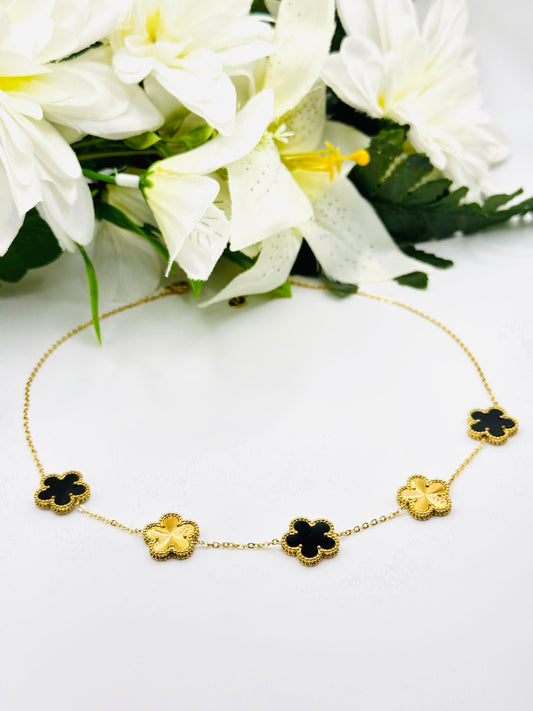 Collier fleurs