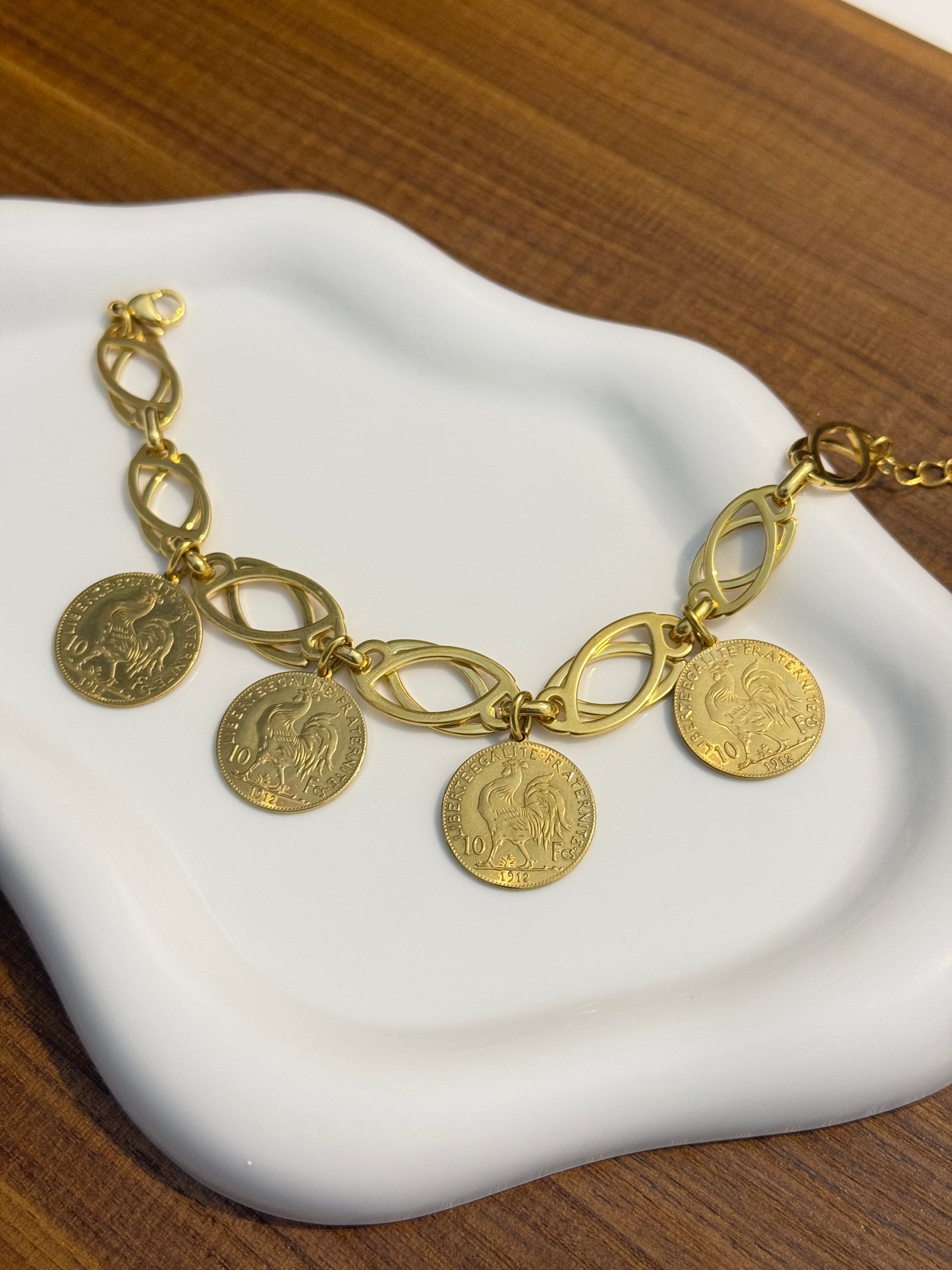 Création Bracelet huit 4 Louise style moderne