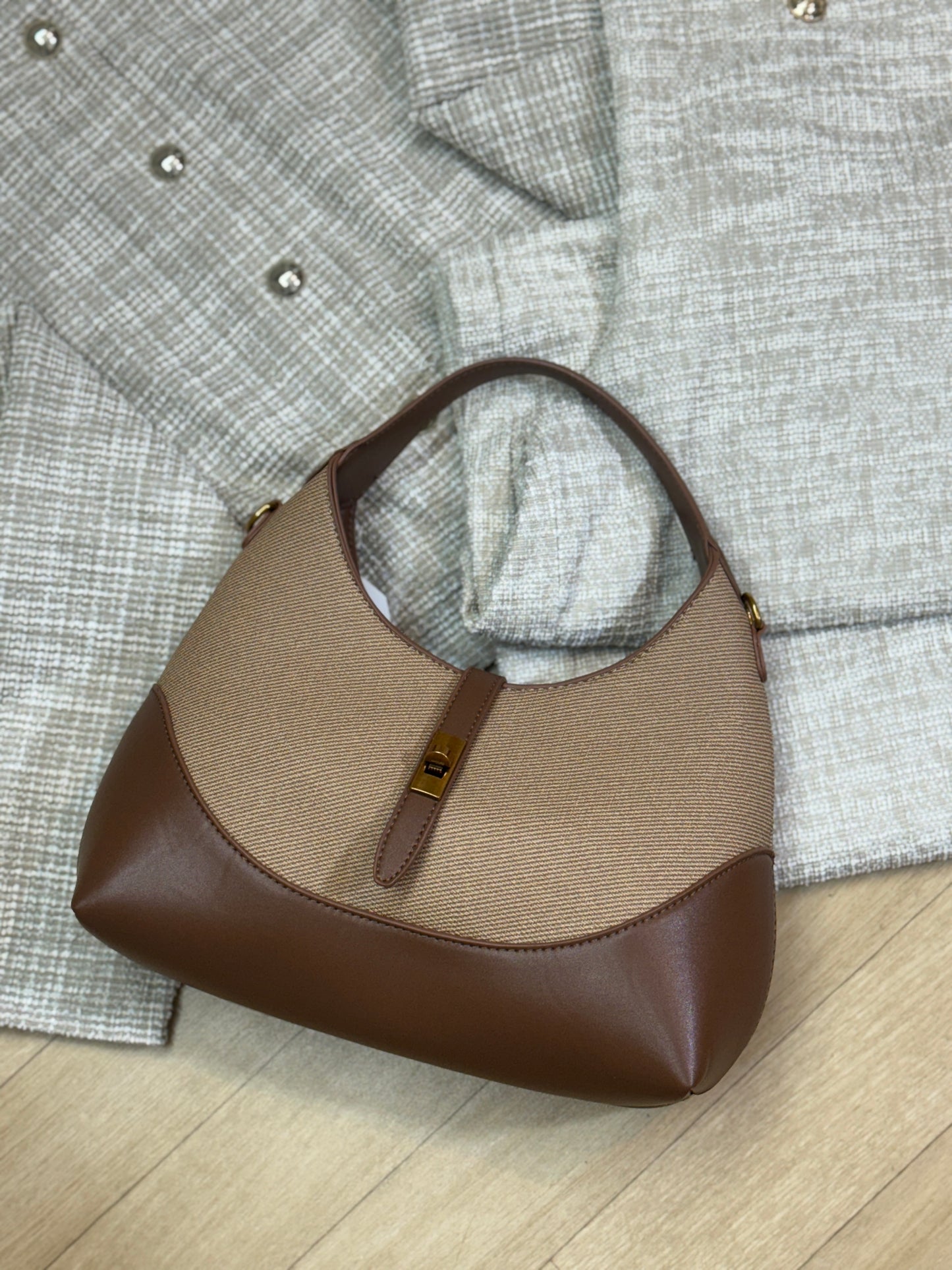 Sac à main demi lune