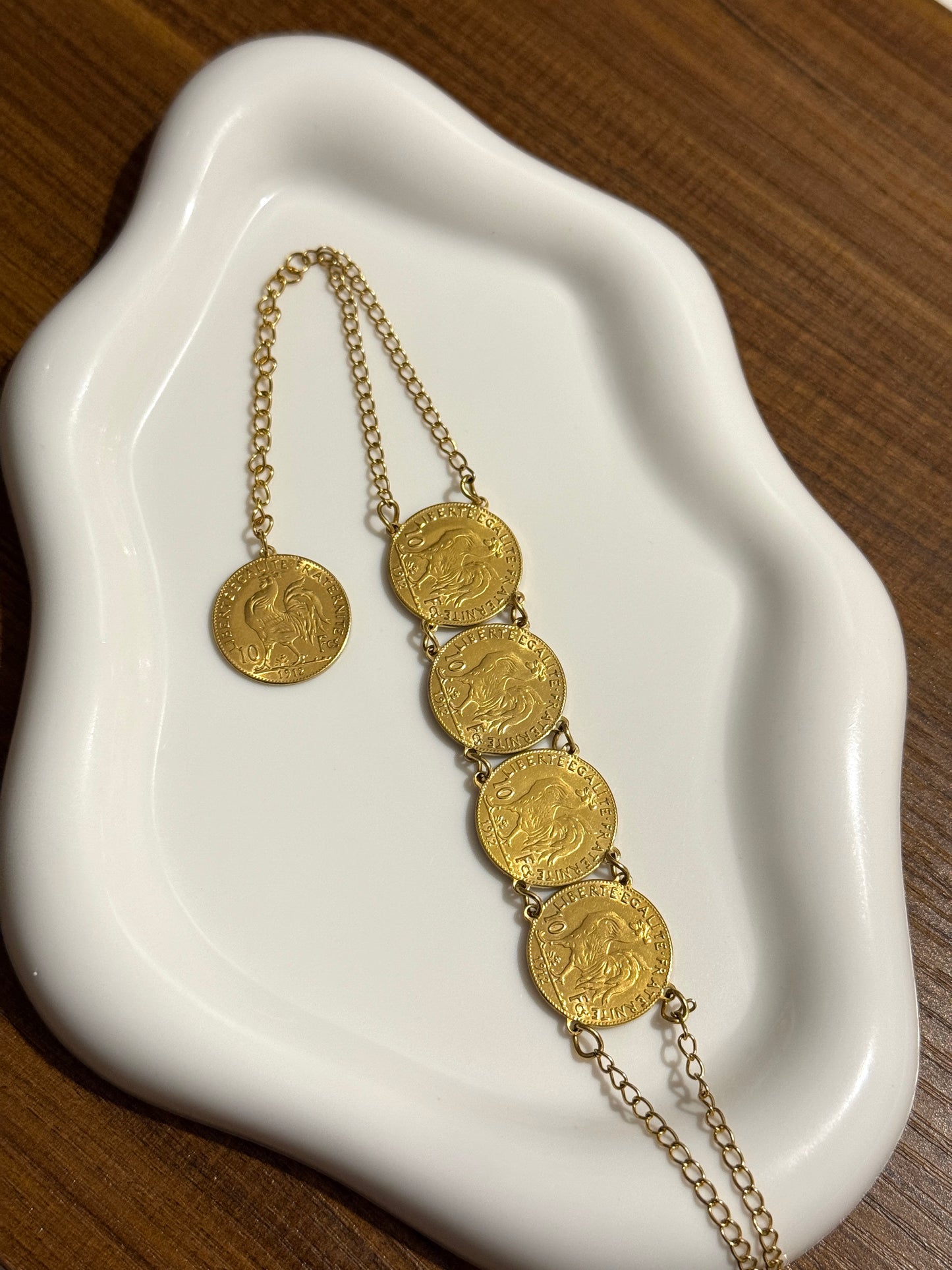 Création Bracelet 5 Louise style moderne