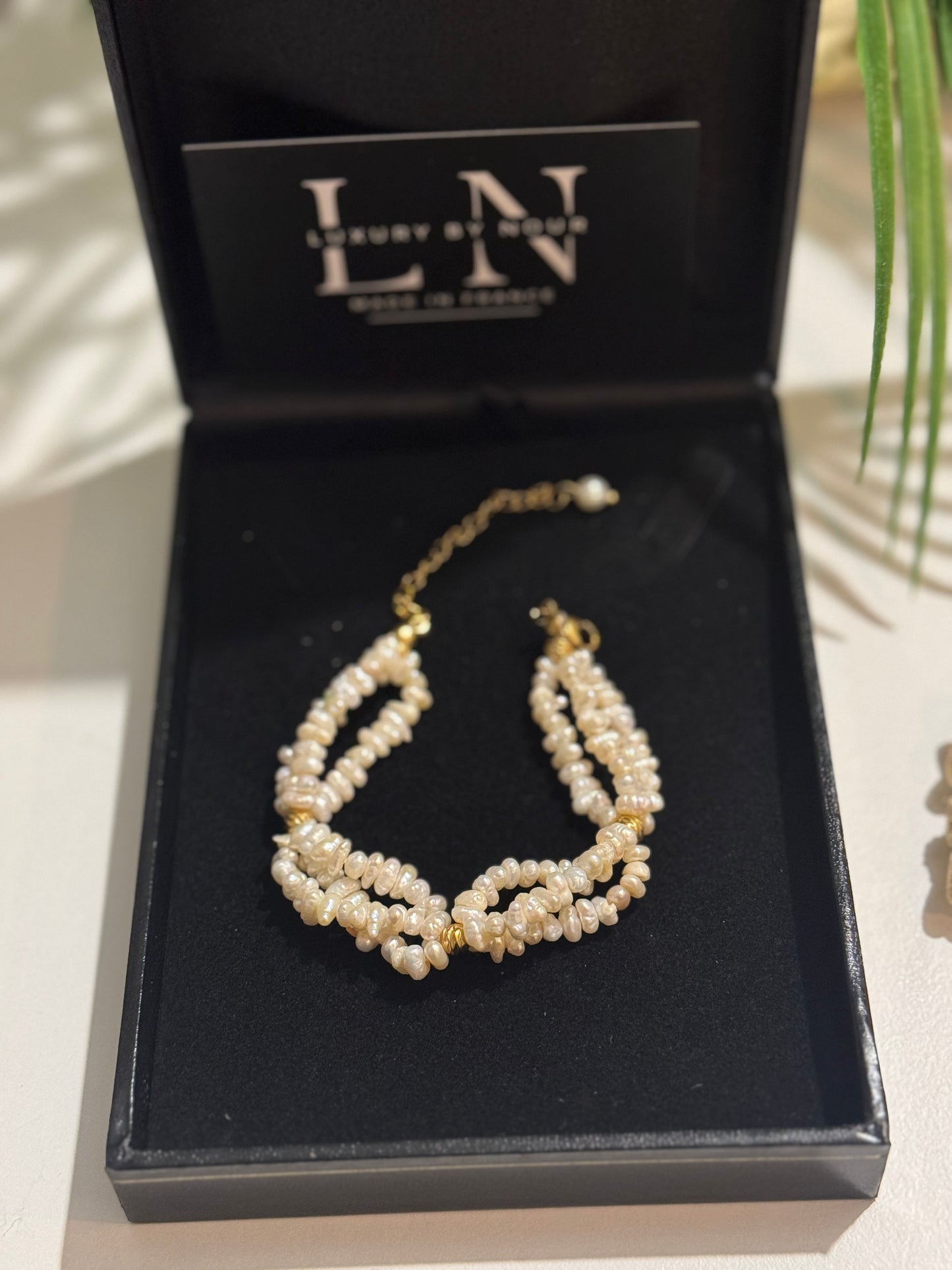 Bracelet joher charme naturel et élégance moderne. ✨