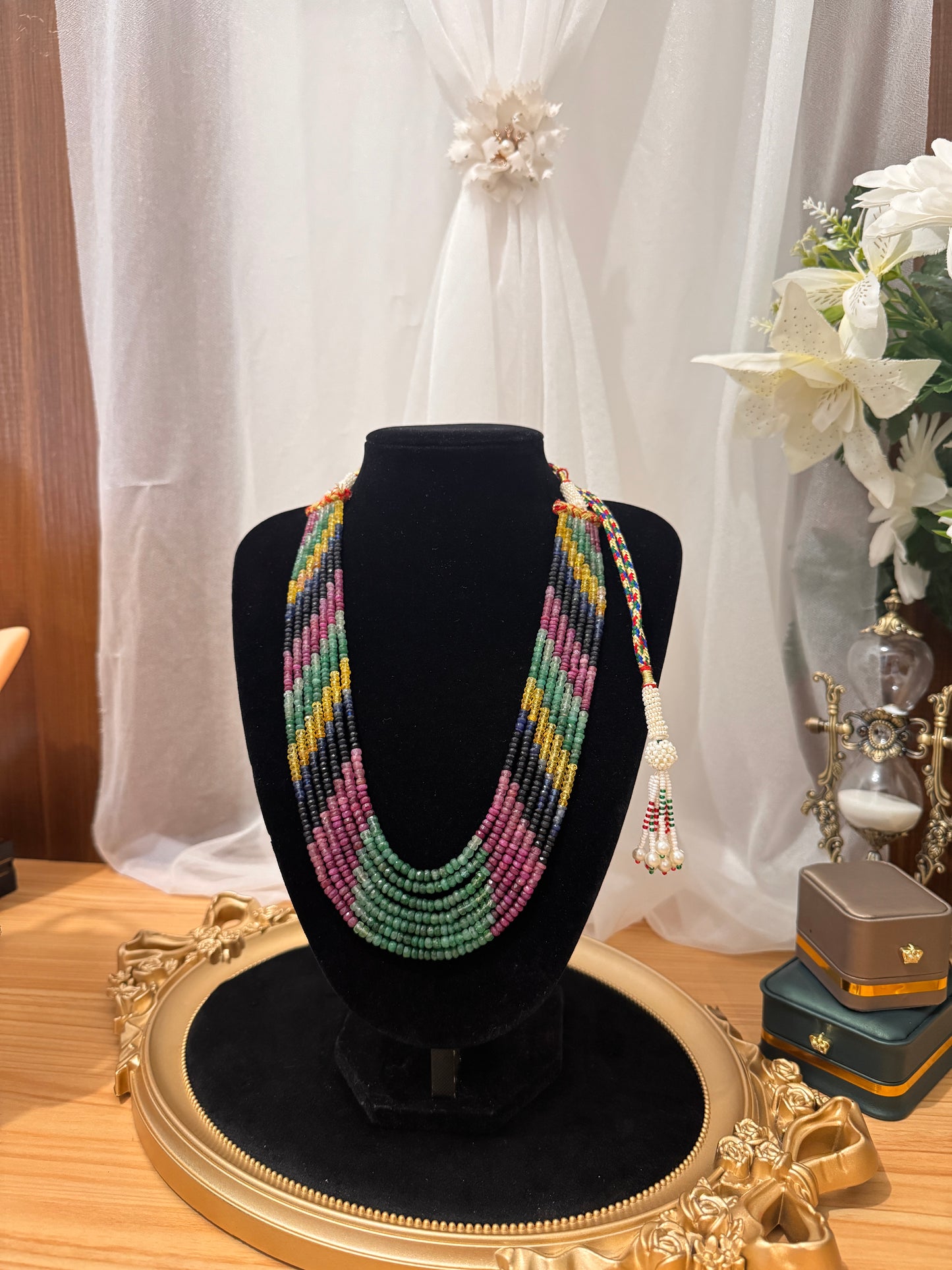 Collier Royal – Émeraude, Saphir, Rubis & Citrine
